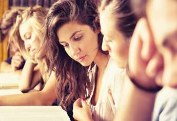 Enseignement privé : 10 000 licenciés formés