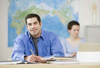 فتح باب التسجيل بكلية العلوم القانونية و الاقتصادية و الاجتماعية بمكناس 2016